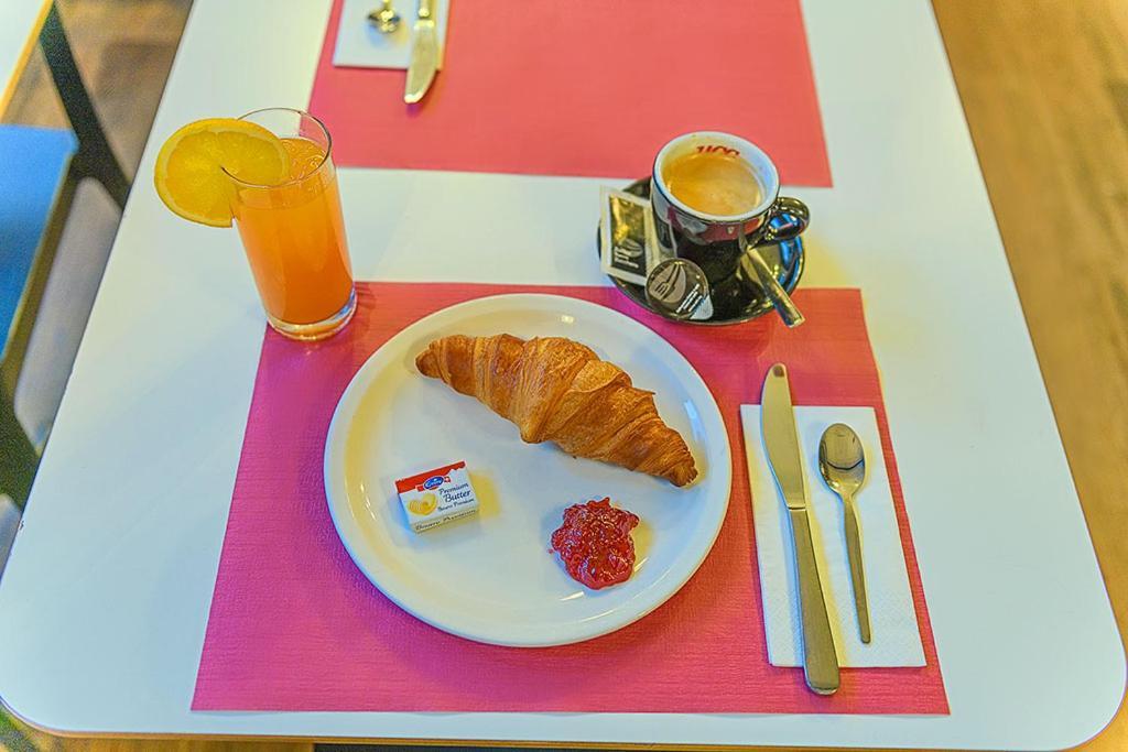 Hotel Des Alpes Bulle Center 외부 사진